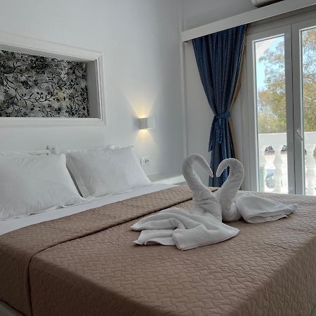 3 Bedroom House Included Free Car Rental Perissa  Esterno foto