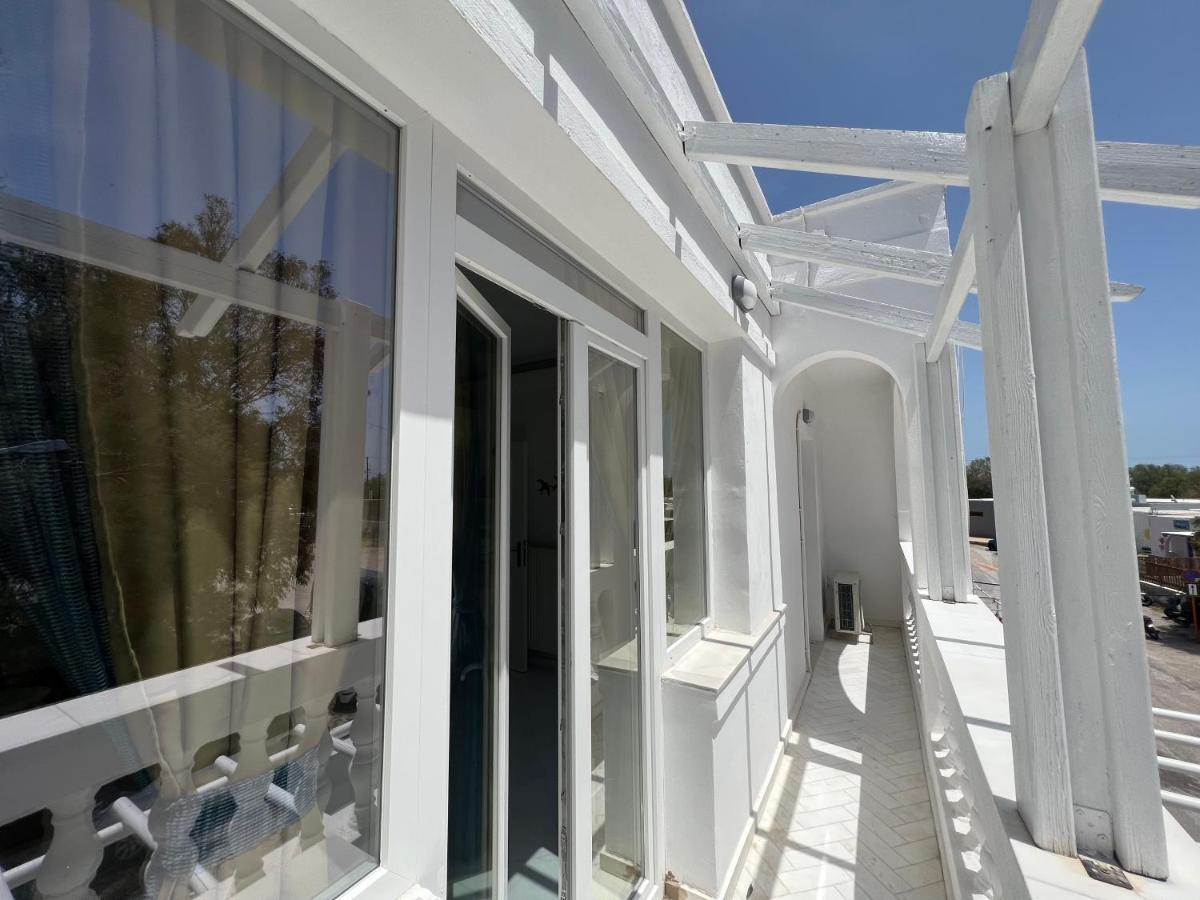 3 Bedroom House Included Free Car Rental Perissa  Esterno foto
